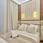 City Living At It\'S Finest On Clarence
